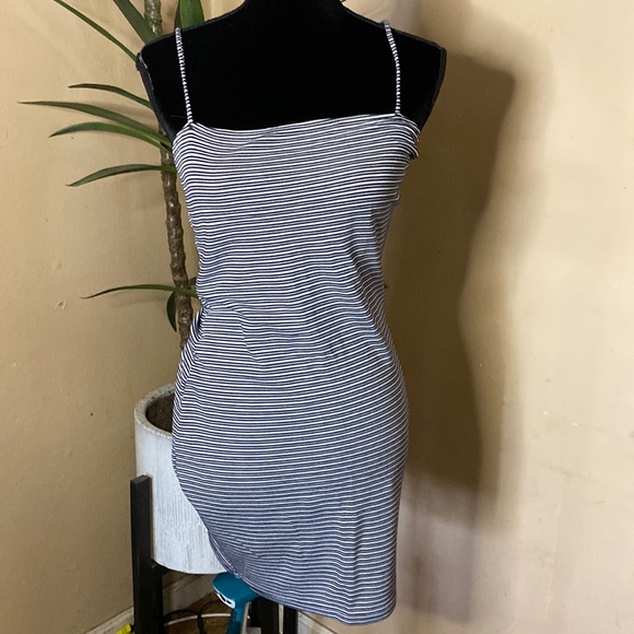 Cotton On Striped Bodycon Dress Size M - Picture 1 of 4